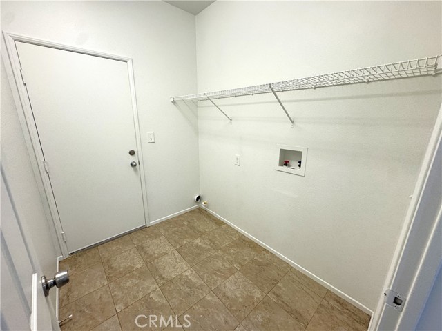 Detail Gallery Image 17 of 28 For 33793 Salvia Ln, Murrieta,  CA 92563 - 3 Beds | 3 Baths