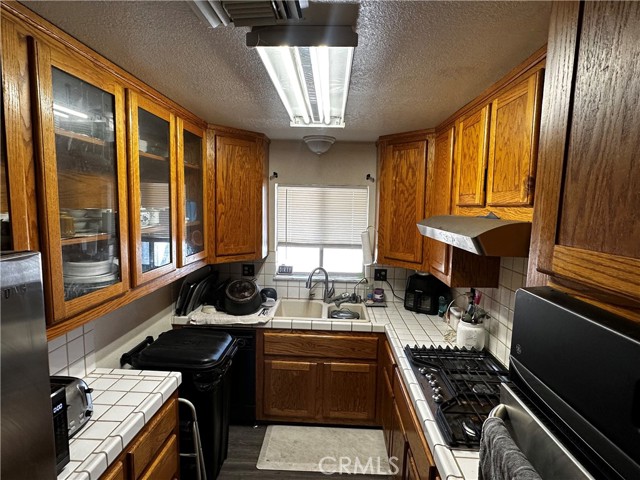 Detail Gallery Image 8 of 21 For 351 Armory Rd, Barstow,  CA 92311 - 4 Beds | 3 Baths