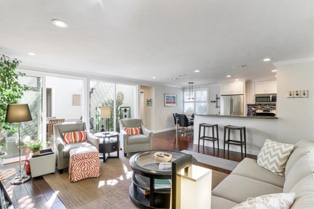 Detail Gallery Image 6 of 40 For 11 Avenida Castilla a,  Laguna Woods,  CA 92637 - 2 Beds | 1/1 Baths