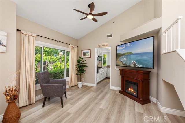 Detail Gallery Image 16 of 33 For 1107 Otero, San Clemente,  CA 92673 - 4 Beds | 3 Baths