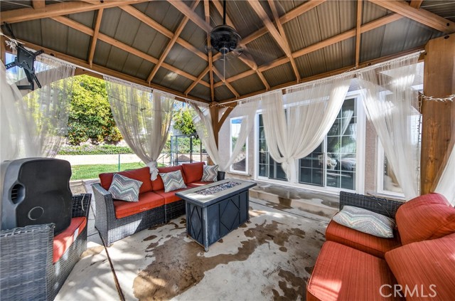 Detail Gallery Image 26 of 27 For 2794 La Praix, Highland,  CA 92346 - 4 Beds | 2 Baths