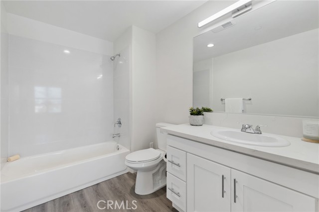 Detail Gallery Image 13 of 25 For 419 N Chandler Ave #412,  Monterey Park,  CA 91754 - 2 Beds | 2/1 Baths
