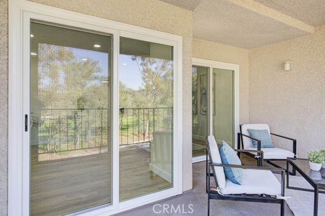 5499 Paseo Del Lago W, Laguna Woods CA: https://media.crmls.org/medias/b11b56e4-97c1-4443-9f56-14481de0798a.jpg