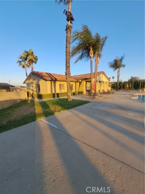 Detail Gallery Image 27 of 34 For 2498 Ayala Dr #136,  Rialto,  CA 92377 - 2 Beds | 2 Baths