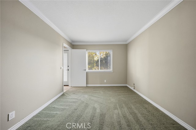 Detail Gallery Image 24 of 33 For 113 Conifer Circle, Oak Park,  CA 91377 - 3 Beds | 2/1 Baths