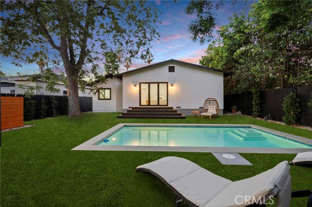 14328 Emelita Street, Sherman Oaks CA: https://media.crmls.org/medias/b11c471d-36a5-4ab7-8063-4ebe1ed1d3b1.jpg