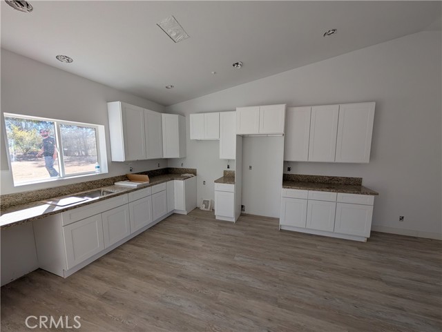 Detail Gallery Image 12 of 49 For 43145 Bob Cat, Banning,  CA 92220 - 5 Beds | 4 Baths