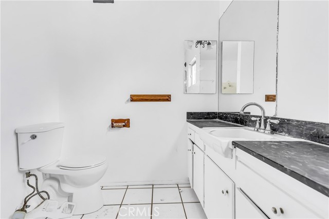 Detail Gallery Image 20 of 25 For 8848 Gerald Ave, North Hills,  CA 91343 - 4 Beds | 2 Baths