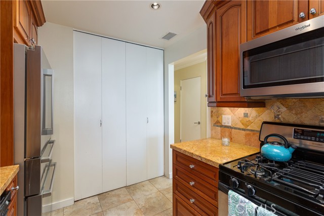 Detail Gallery Image 8 of 23 For 379 Camino San Clemente, San Clemente,  CA 92672 - 2 Beds | 2 Baths