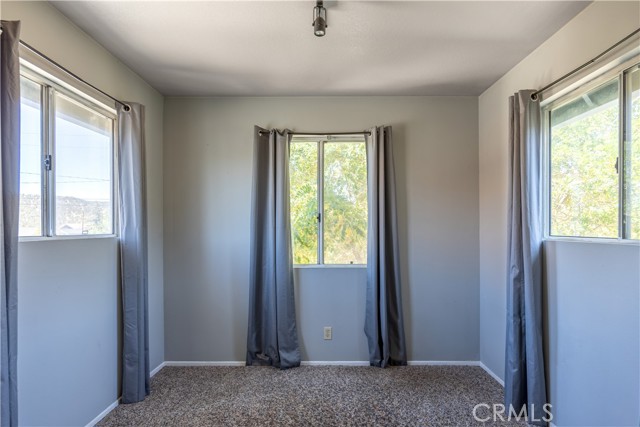 Detail Gallery Image 23 of 30 For 871 Spruce Ln, Big Bear City,  CA 92314 - 2 Beds | 2 Baths