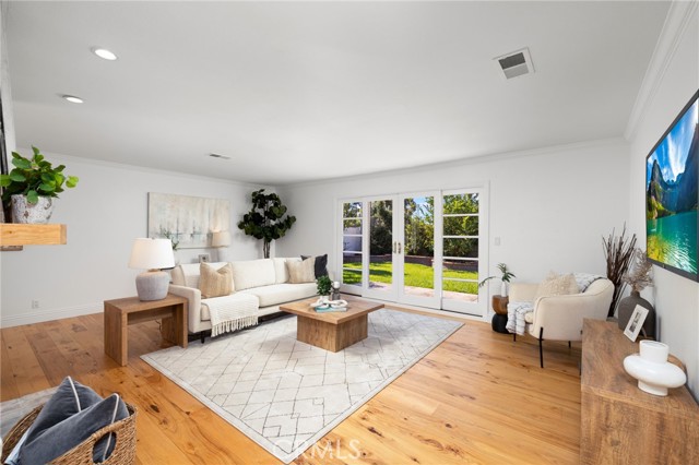 Detail Gallery Image 6 of 47 For 1696 Palau Pl, Costa Mesa,  CA 92626 - 3 Beds | 2 Baths