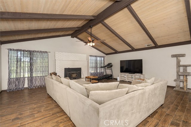 Detail Gallery Image 10 of 37 For 47440 Hopi Ave, Coarsegold,  CA 93614 - 3 Beds | 2 Baths