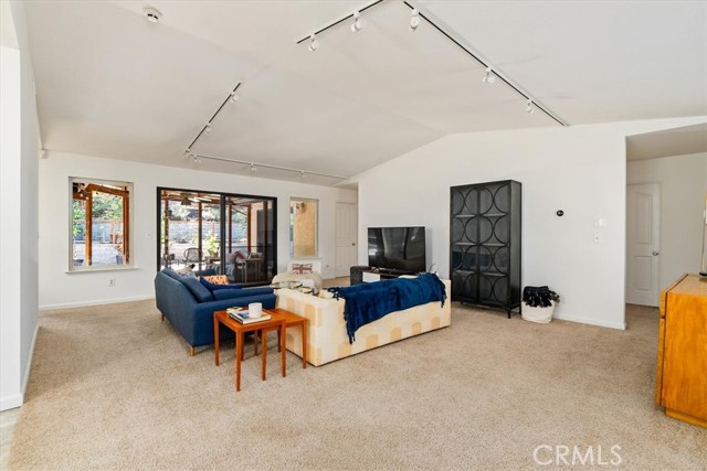 138 15th Street, Paso Robles CA: https://media.crmls.org/medias/b11e7f8a-8283-493a-bf4c-91a7158b42c9.jpg