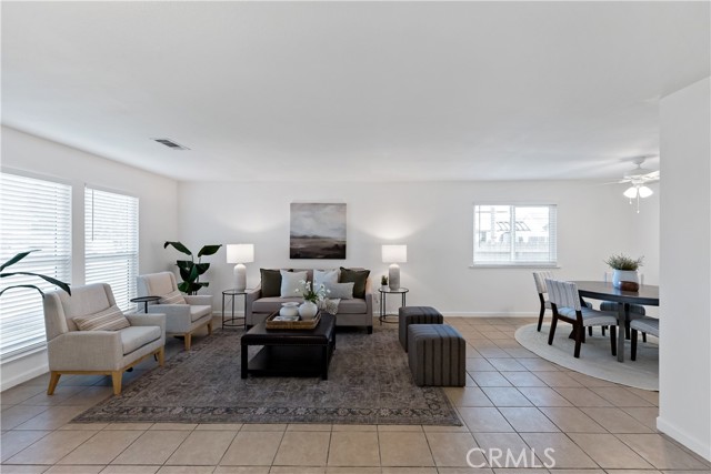 Detail Gallery Image 5 of 29 For 680 Fordham Ave, Clovis,  CA 93611 - 4 Beds | 2 Baths