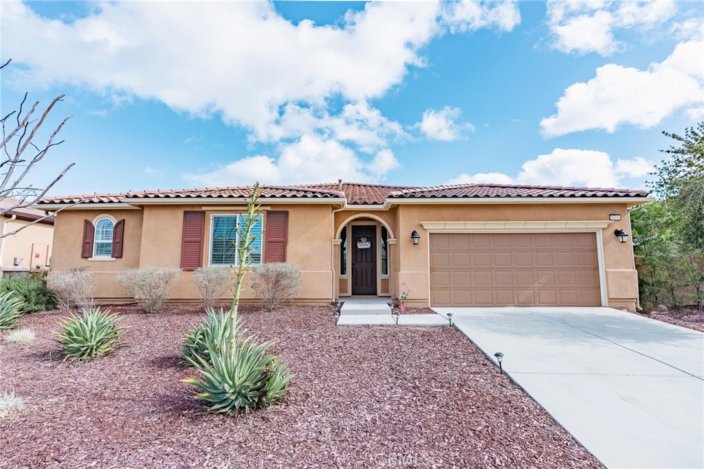 26318 Meadow Creek Lane, Wildomar, CA 92595