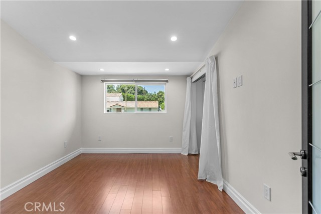 17206 Nugent Place, Granada Hills CA: https://media.crmls.org/medias/b11faa50-2195-4371-b306-284e492fc792.jpg