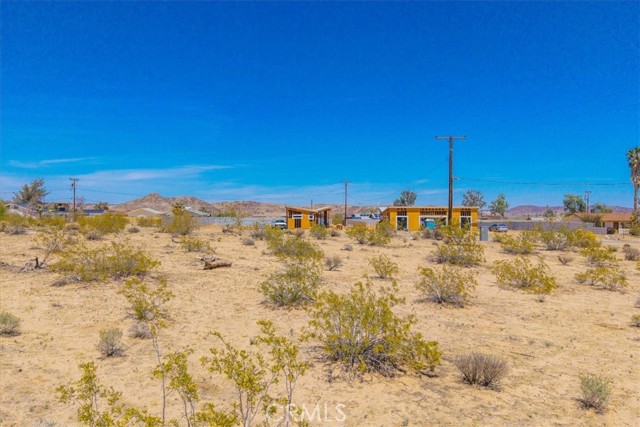 Detail Gallery Image 4 of 27 For 1 Jadeite St, Joshua Tree,  CA 92252 - – Beds | – Baths