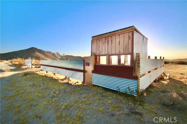 Detail Gallery Image 4 of 15 For 4594 Rice Ave, Joshua Tree,  CA 92252 - – Beds | – Baths