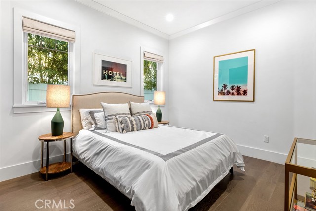 4164 Sunnyslope Avenue, Sherman Oaks CA: https://media.crmls.org/medias/b121ab55-dfa8-4b06-b505-5ea404d224d1.jpg