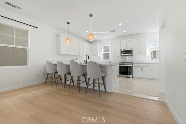 Detail Gallery Image 6 of 33 For 2533 Projection St, South El Monte,  CA 91733 - 4 Beds | 3/1 Baths