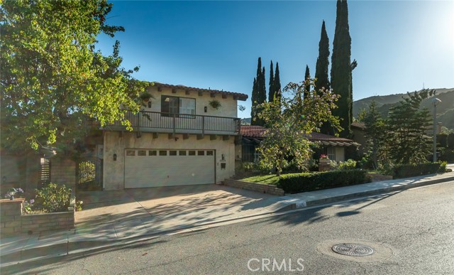 Detail Gallery Image 2 of 73 For 3216 Beaudry Ter, Glendale,  CA 91208 - 4 Beds | 4 Baths