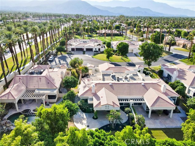 44980 Olympic Court, Indian Wells CA: https://media.crmls.org/medias/b122d8d8-b538-4447-af01-c00783b8b9fd.jpg