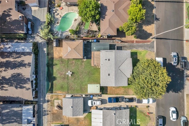 1371 S Bender Avenue, Glendora CA: https://media.crmls.org/medias/b1243164-5d95-4e04-8c06-8c29d5f33f0b.jpg