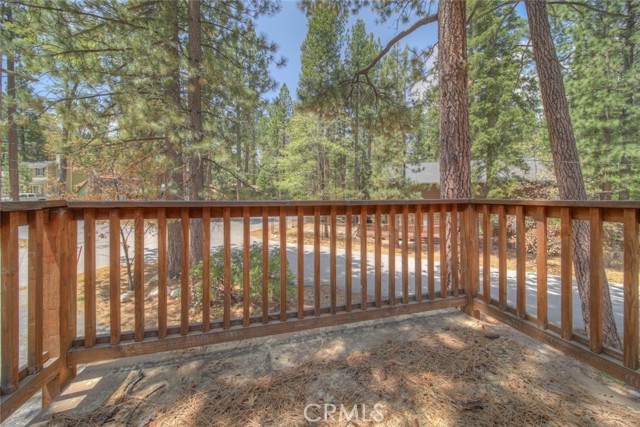 42608 Cedar Avenue, Big Bear Lake CA: https://media.crmls.org/medias/b12474b2-e0a2-498a-af2c-8bc49c78010b.jpg
