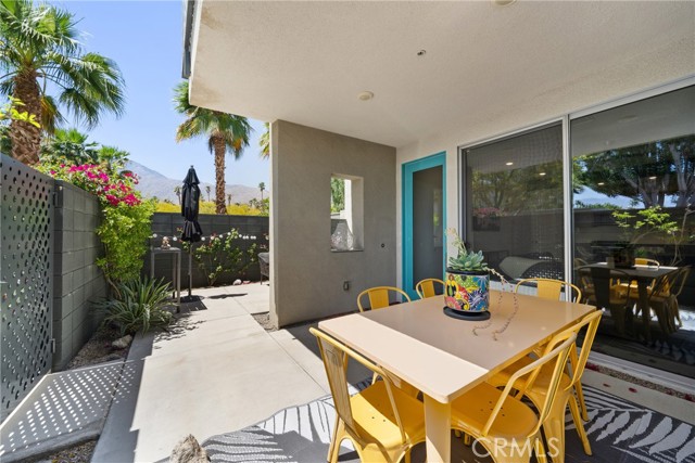 Detail Gallery Image 17 of 28 For 130 the, Palm Springs,  CA 92262 - 2 Beds | 2 Baths