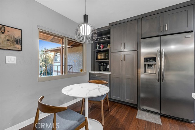 Detail Gallery Image 4 of 30 For 8412 Calle Carabe St, Rancho Cucamonga,  CA 91730 - 2 Beds | 2 Baths