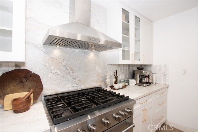 Detail Gallery Image 18 of 28 For 3682 Grovedale St, Corona,  CA 92881 - 5 Beds | 3 Baths