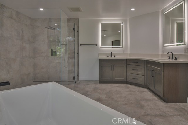 139 Cedar Ridge, Lake Arrowhead, CA 92352
