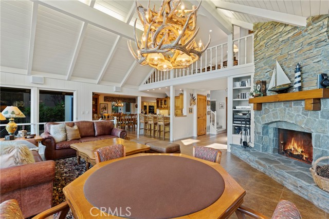 Detail Gallery Image 8 of 62 For 27772 Hamiltair Dr, Lake Arrowhead,  CA 92352 - 5 Beds | 5 Baths