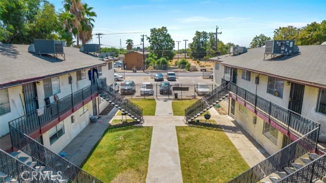 Detail Gallery Image 1 of 14 For 116 Beardsley Ave, Bakersfield,  CA 93308 - – Beds | – Baths