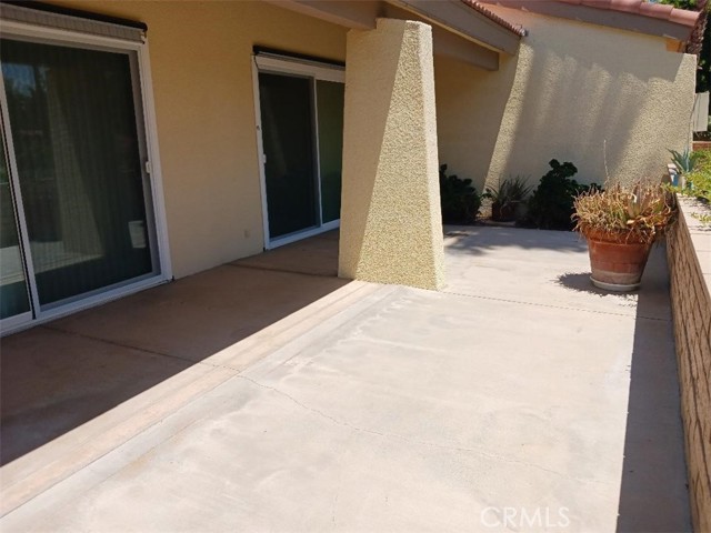 Detail Gallery Image 4 of 29 For 2679 N Whitewater Club Dr, Palm Springs,  CA 92262 - 3 Beds | 2 Baths