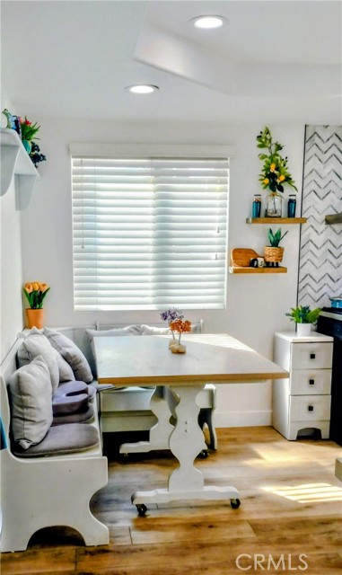 Detail Gallery Image 14 of 37 For 16276 Pacific Cir, Huntington Beach,  CA 92649 - 3 Beds | 5/1 Baths