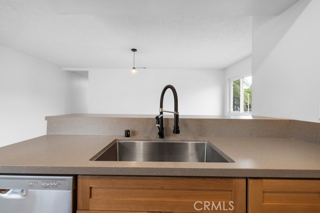 Detail Gallery Image 10 of 32 For 18103 Camino Bello #4,  Rowland Heights,  CA 91748 - 2 Beds | 1 Baths