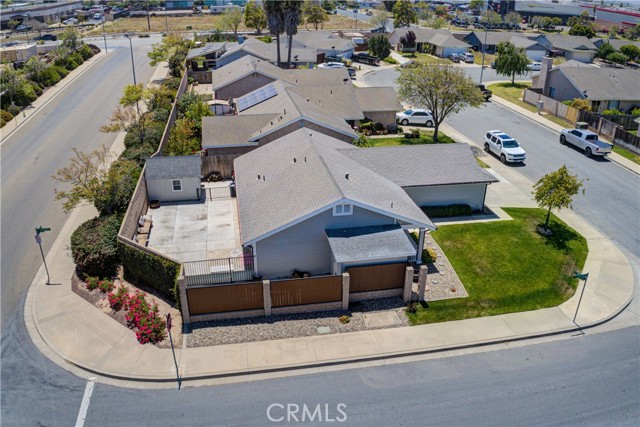 2130 Calle Mirasol, Santa Maria CA: https://media.crmls.org/medias/b129b8aa-2259-4dd1-a7b4-65e02881901c.jpg