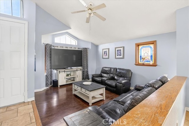 Detail Gallery Image 4 of 61 For 26419 Capay Bay Ct, Moreno Valley,  CA 92555 - 3 Beds | 2 Baths