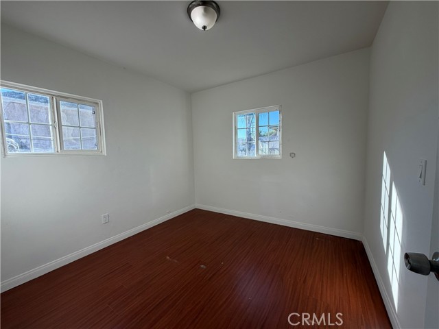 Detail Gallery Image 8 of 11 For 890 E 4th St, Pomona,  CA 91766 - 2 Beds | 1 Baths