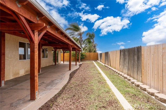 2083 Hastings Drive, Los Banos CA: https://media.crmls.org/medias/b12bf5dd-1db9-410f-ae80-75abe551f990.jpg