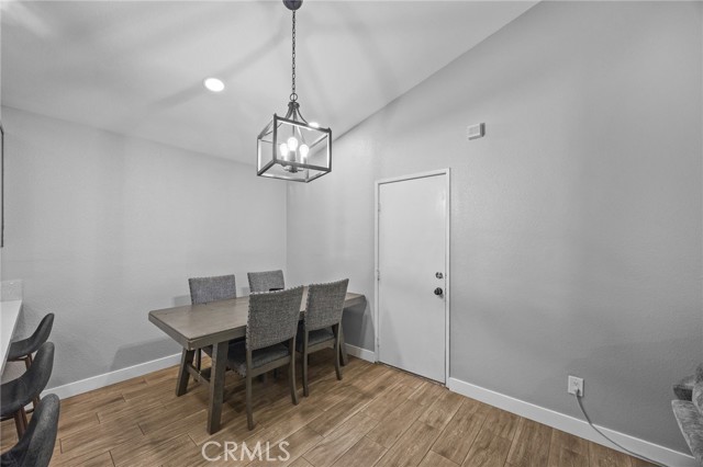Detail Gallery Image 13 of 37 For 1720 Express Circle, Colton,  CA 92324 - 3 Beds | 2 Baths