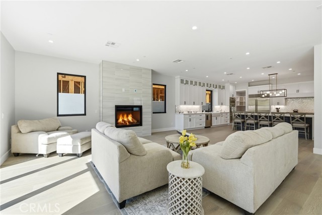 1612 Gates Avenue, Manhattan Beach CA: https://media.crmls.org/medias/b12de852-085c-417f-962e-ac16fbd9156b.jpg