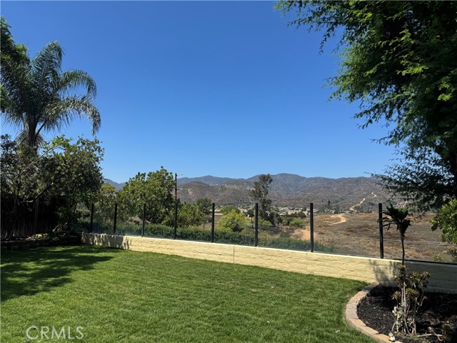 Detail Gallery Image 17 of 21 For 3884 Ash St, Lake Elsinore,  CA 92530 - 3 Beds | 2 Baths
