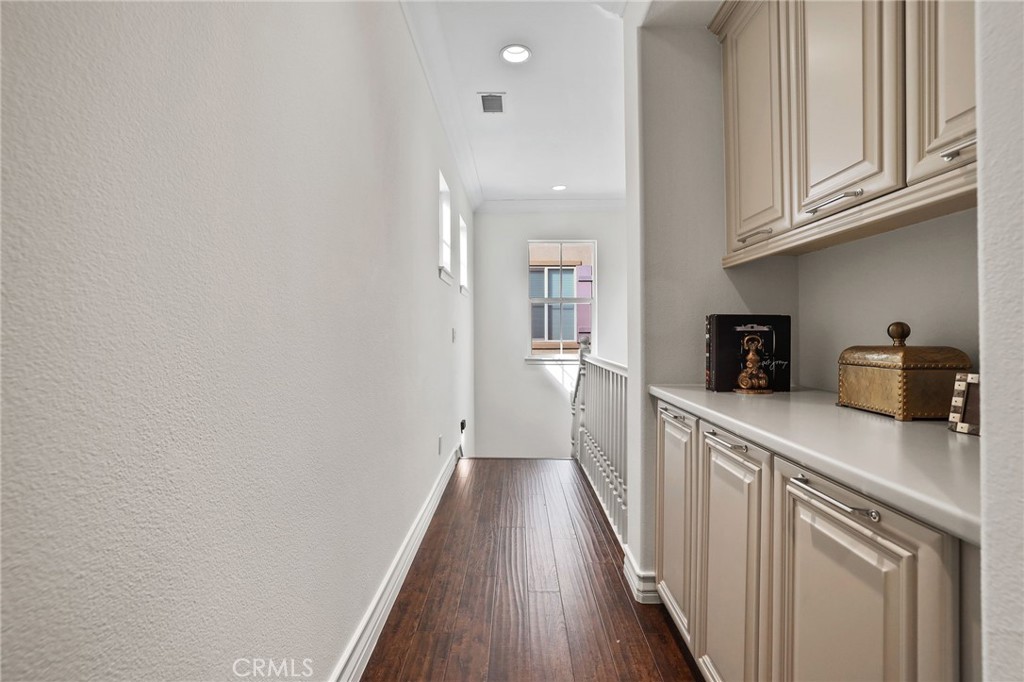 MLS #OC25222504 image #33