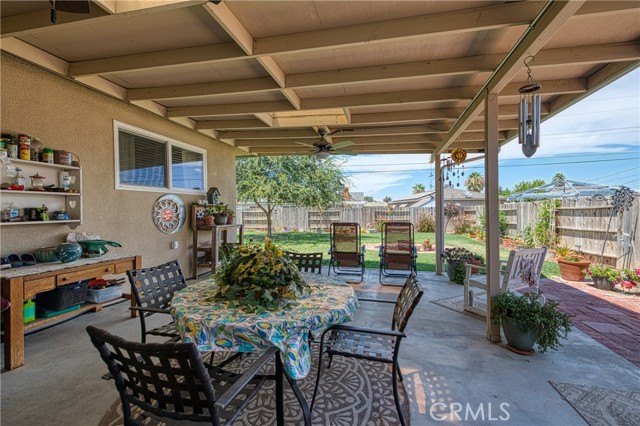 1430 W Bush Street, Lemoore CA: https://media.crmls.org/medias/b130bee1-1293-4b3c-9713-e81fa94f2e07.jpg