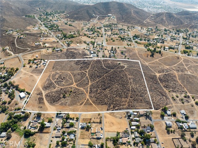 Detail Gallery Image 10 of 56 For 34104005 Palm Dr, Menifee,  CA 92587 - – Beds | – Baths