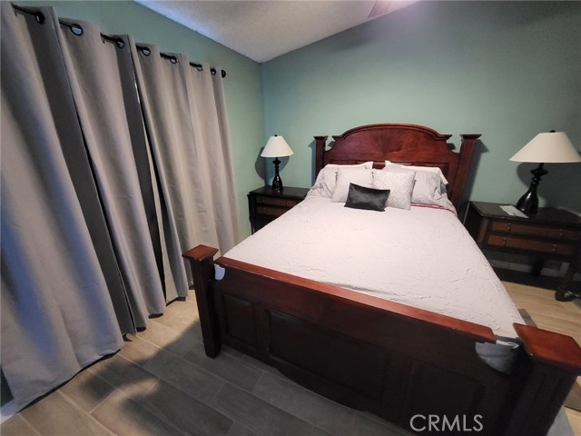 Detail Gallery Image 3 of 7 For 38513 32nd, Palmdale,  CA 93550 - 6 Beds | 2 Baths