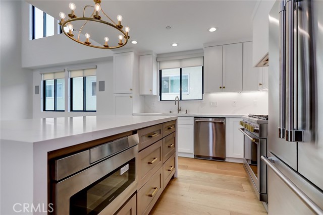 2621 Gates Avenue, Redondo Beach, California 90278, 4 Bedrooms Bedrooms, ,3 BathroomsBathrooms,Residential,Sold,Gates,PV23085381