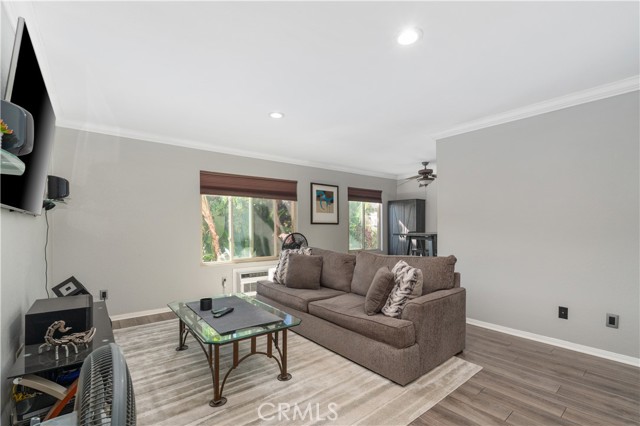 1240 N Broadway, Escondido CA: https://media.crmls.org/medias/b1328e23-554a-45fe-bad4-a789ef701ef4.jpg